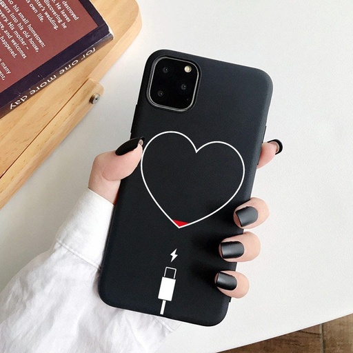 Apple iPhone 7/8/SE2 heart hátlap tok (Fekete)